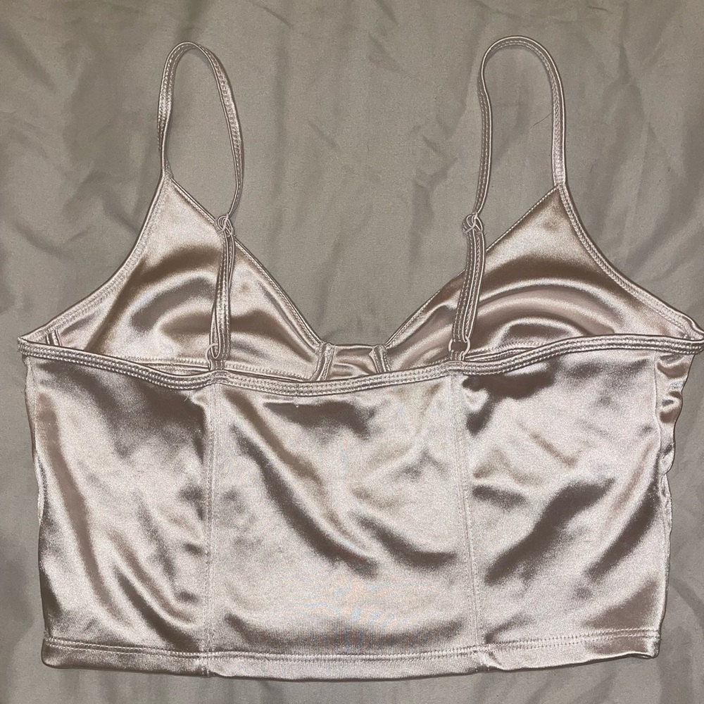 Garage Cropped Top - Picture 2 of 3